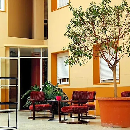 Ahc Otel Caces