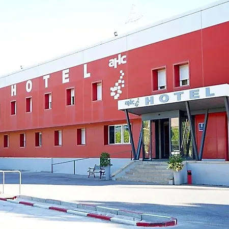 Ahc Otel Caces