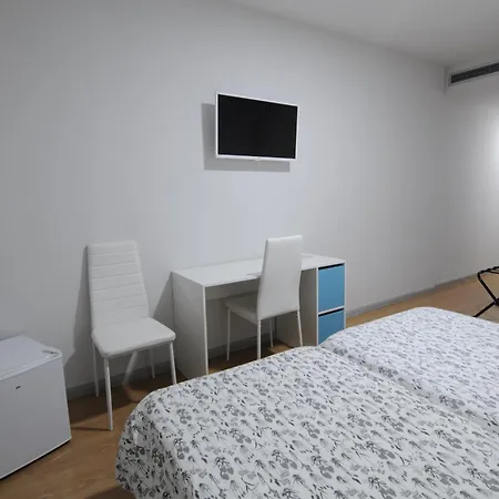 Hotel Ahc Caces