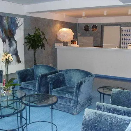 Ahc Otel 3*